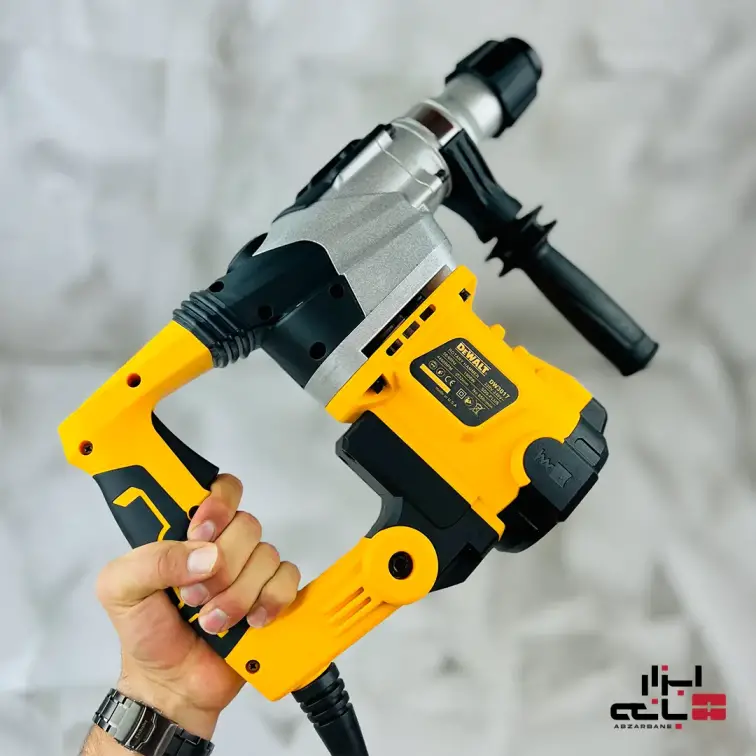دریل بتن کن 7 کیلو دیوالت 1900 وات چهار شیار مدل DW3017