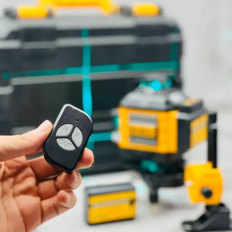 تراز لیزری 4 خط 16 لاین دیوالت مدل 4D-16