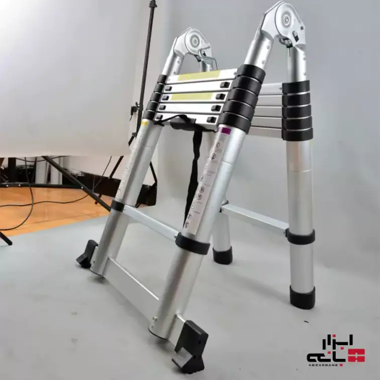 نردبان دو طرفه تلسکوپی با ارتفاع 1.9 متر (3.8 متر در حالت یک طرفه)